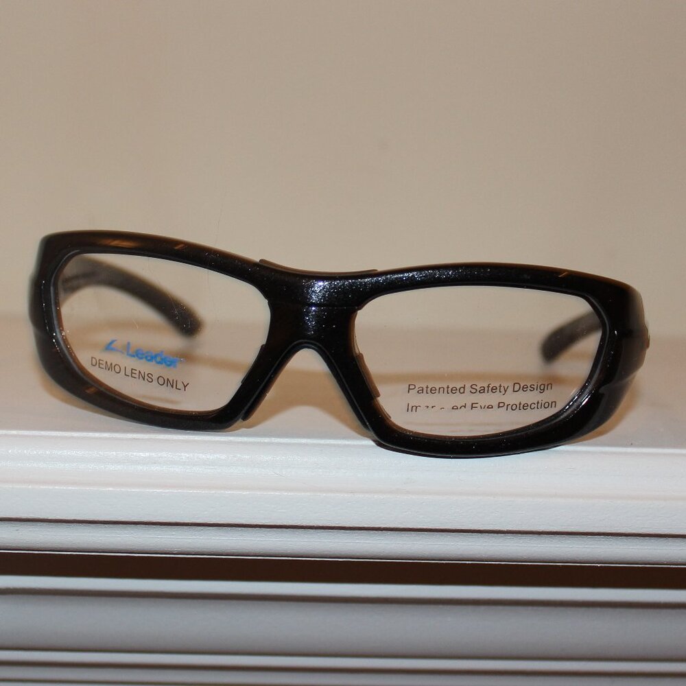 Leader Safety Glasses (matrix)